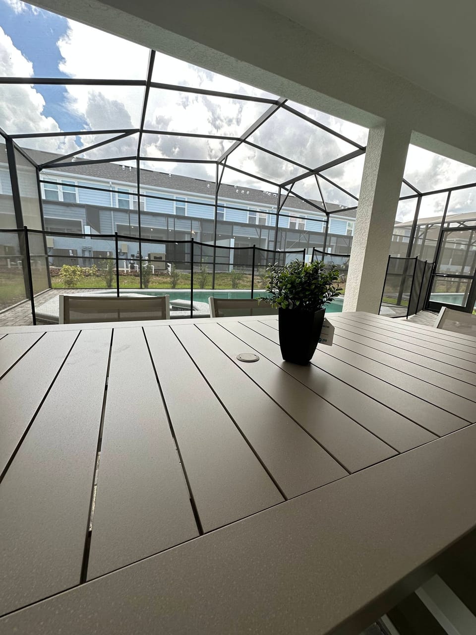 House | 6 bedrooms
