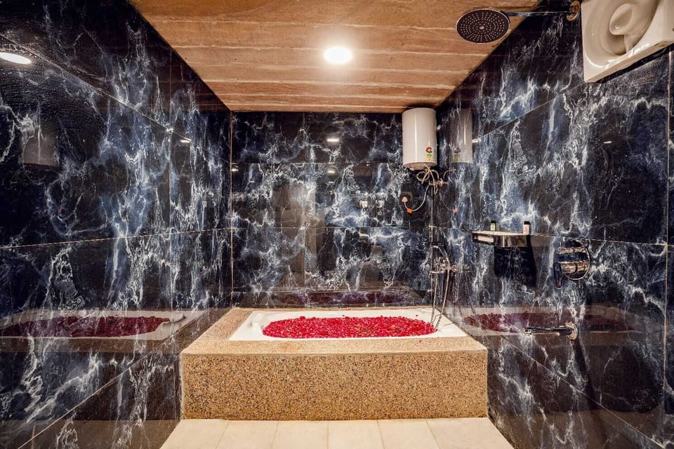 Family Tent | Bathroom