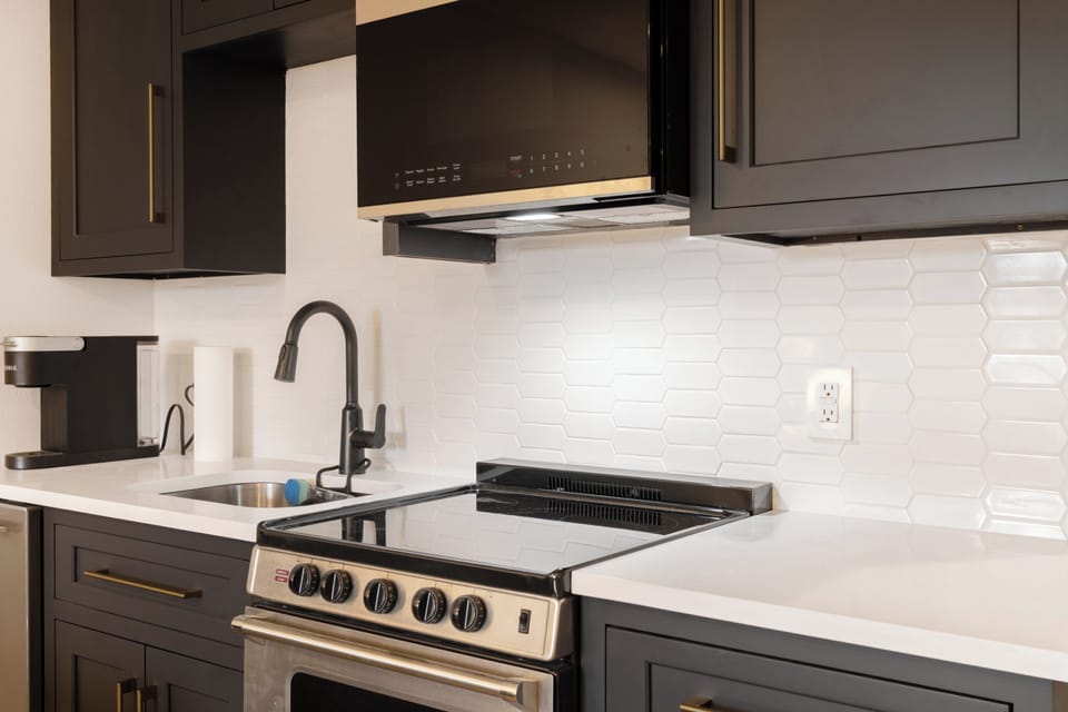 CL310 Kitchen