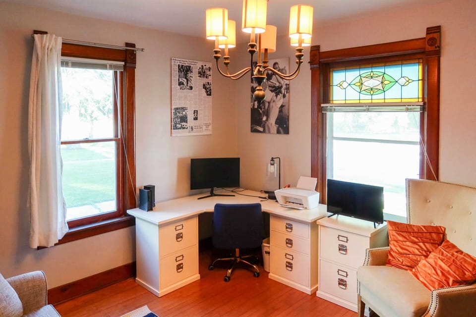 House (5 Bedrooms) | Interior