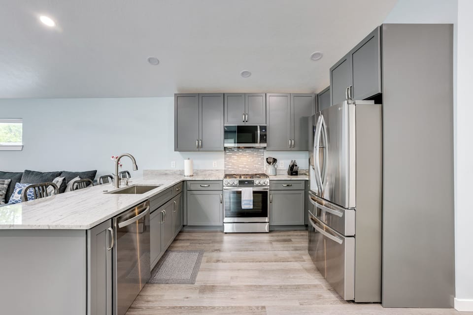 House (2 Bedrooms) | Interior