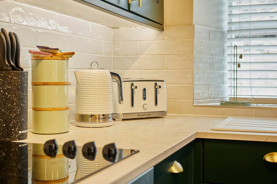Host Stay Moorland Cottage House in England