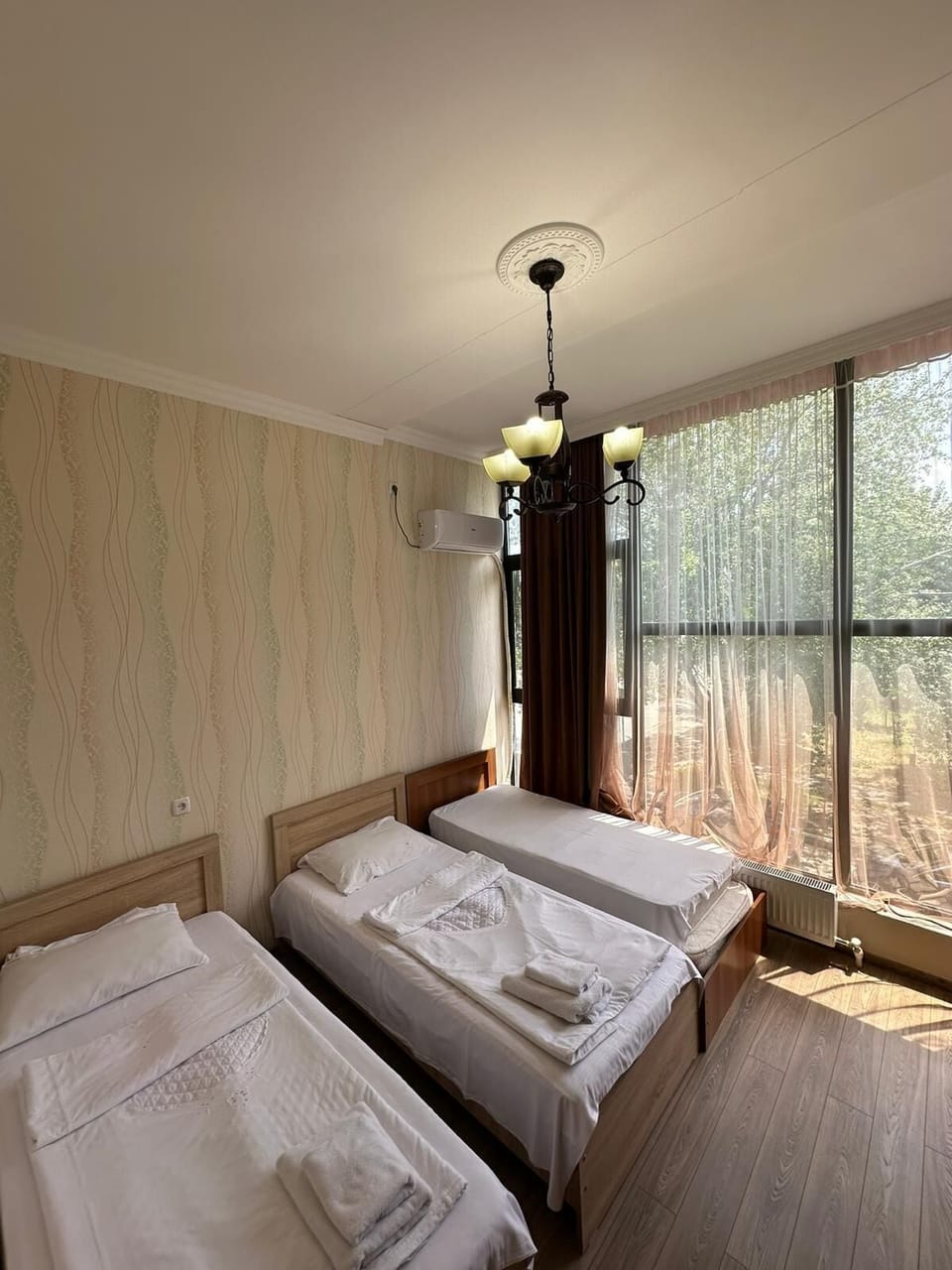 Family Twin Room | Blackout drapes, free WiFi