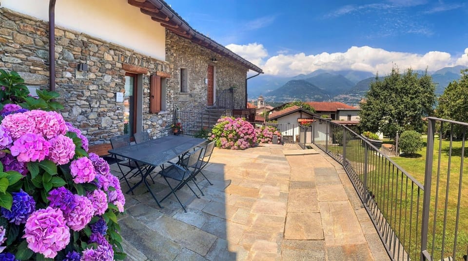 Superior Apartment, Garden View | Terrace/patio