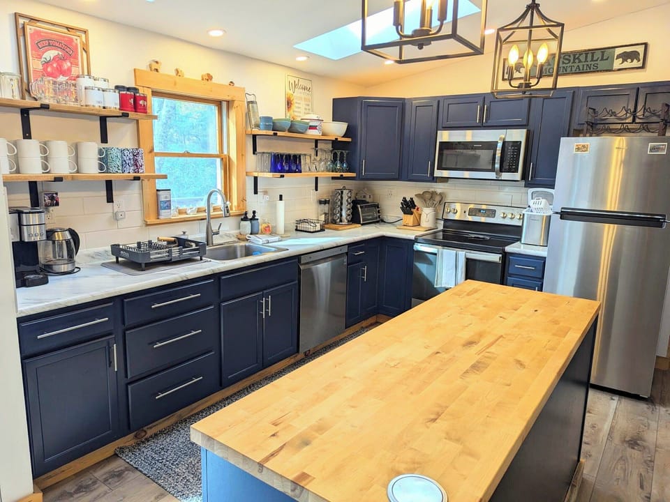 Kitchen island. 