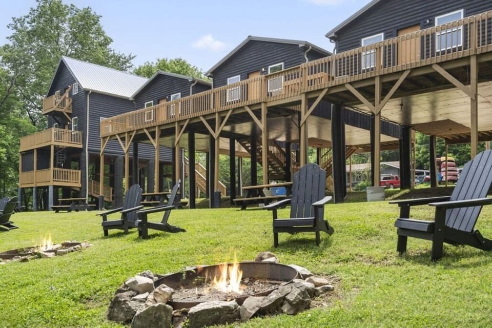 5 cabins, with a firepit for each, with a back deck overlooking the river. 