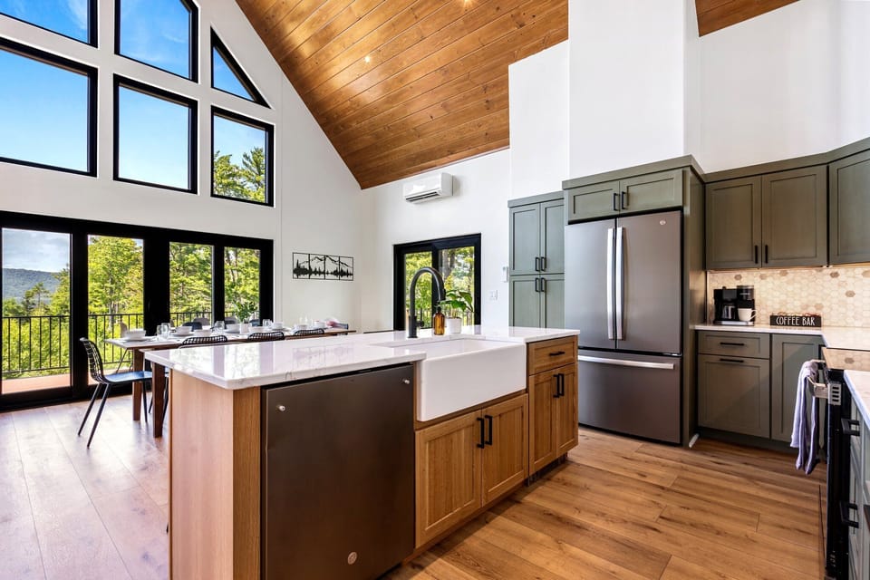 Eat in kitchen, all new appliances, and everything you'll need to prepare a meal