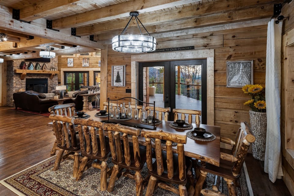 The open concept kitchen/dining/living are wonderful for large family gatherings.