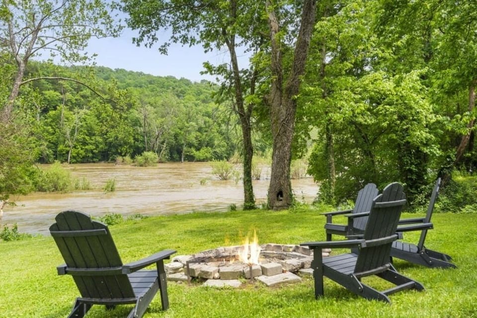 On. The. River. You can launch or pick up your kayak/sup/canoe in your back yard