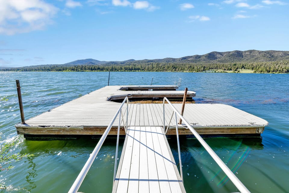 Dock