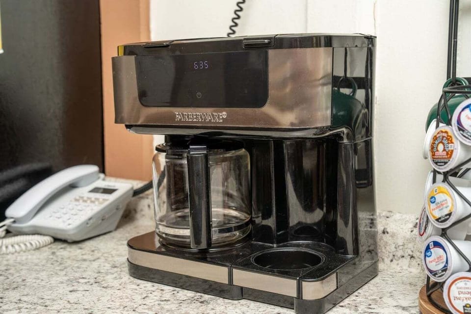 Coffee machine is a drip pot or single pour, coffee is provided!