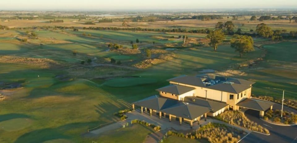 Ranfurlie Golf Club - Top 100 Golf Courses of Australia - 8km