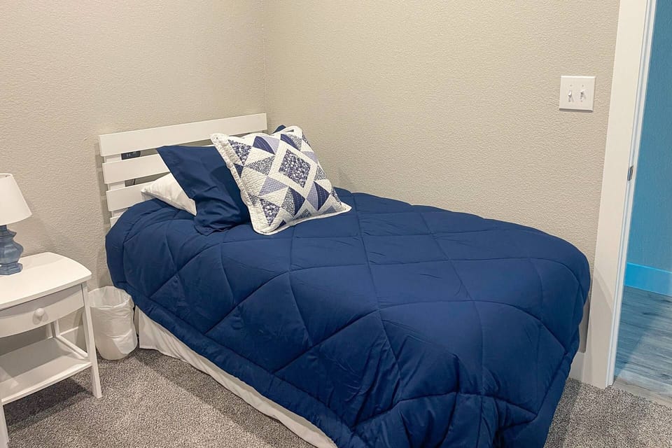 Bedroom 3 with Full Size Bunk, Single Twin, and Twin Hideaway