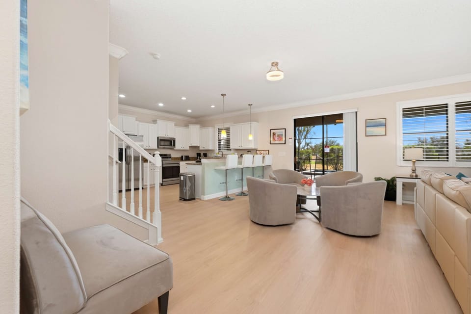 Kitchen and Lounge Area