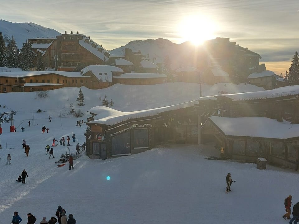 Snow and ski sports