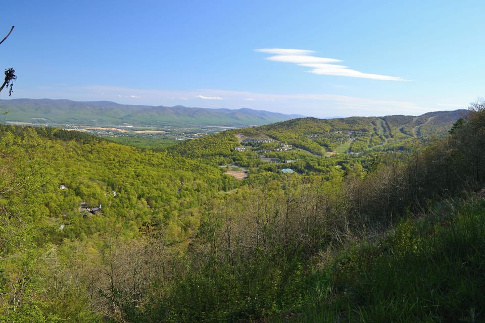 Plus stunning views of the surrounding valley.