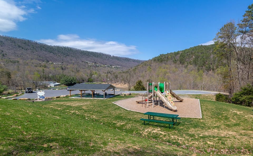 Massanutten Resort's Palmer Road community park just 3 miles away