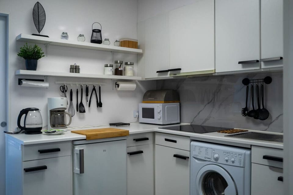 Fully Equipped Kitchen | Book Now with RENTUJEMY