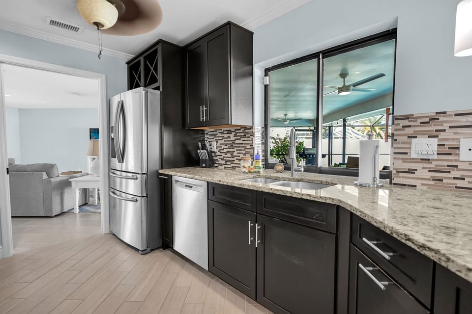 Kitchen with Lanai pass-through
