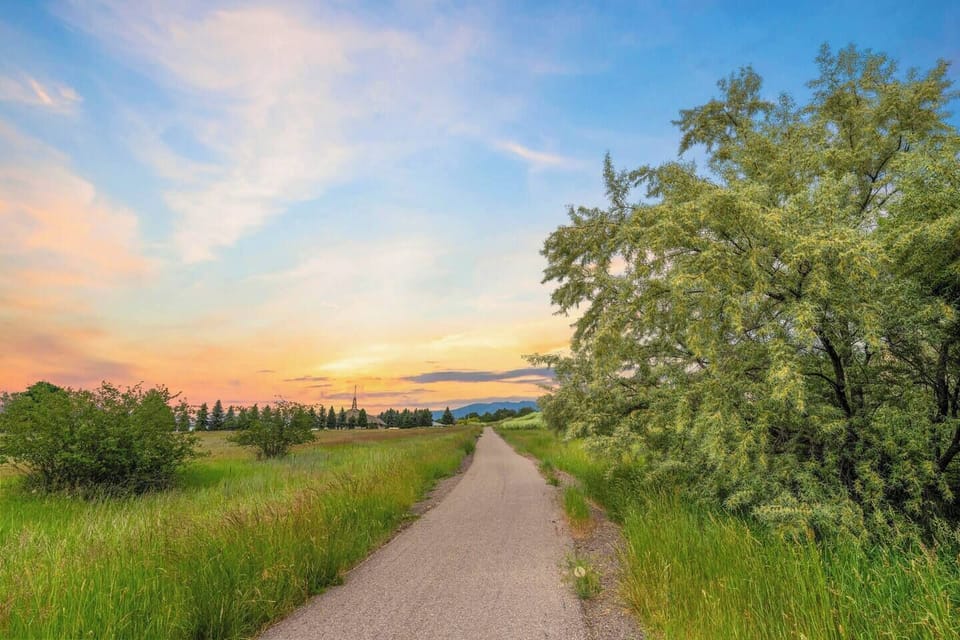 Walking distance from the Stallion Stay is the paved bike trail to Ronan.  Enjoy the sunset and mountain views on your stroll.