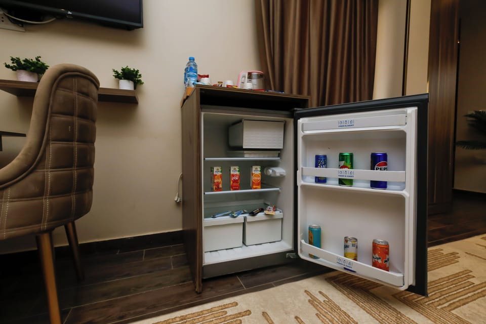 Royal Triple Room | Individually decorated, individually furnished, soundproofing, free WiFi