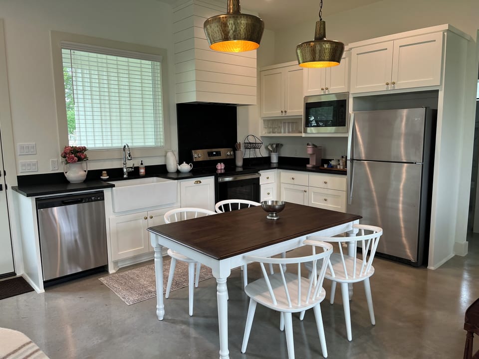 Efficient eat-in kitchen is just right for enjoying each other's company