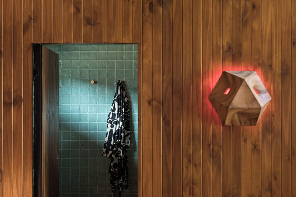 Basic Studio, Garden View | Bathroom | Hair dryer, towels, soap, shampoo
