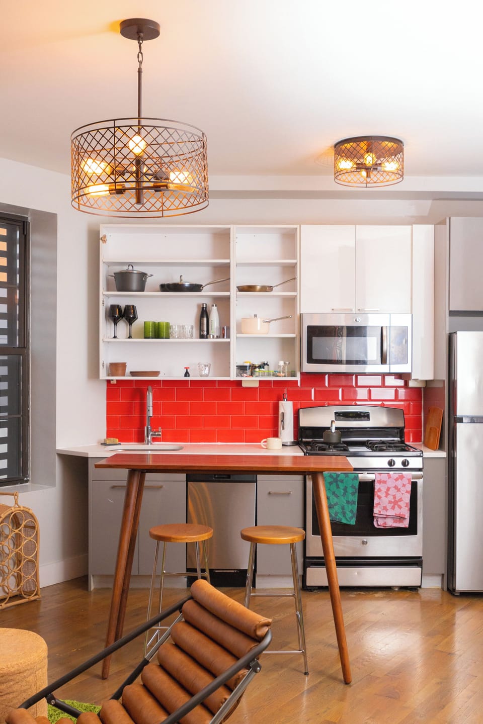 Full kitchen stocked with all essential cooking and dinnerware items.