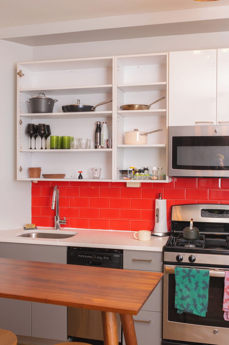 Full kitchen stocked with all essential cooking and dinnerware items.