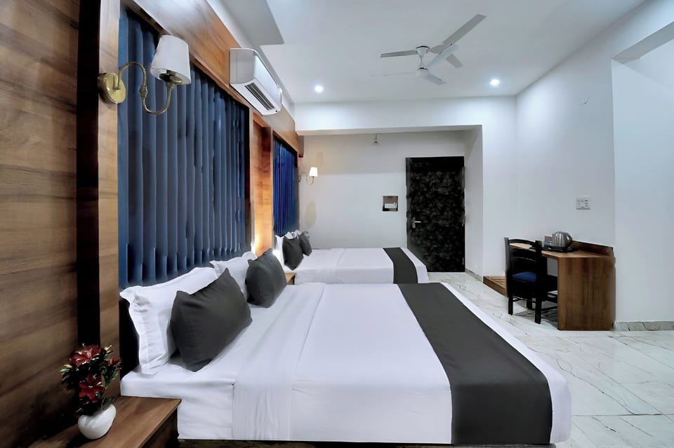 Family Room | Premium bedding, free WiFi, bed sheets