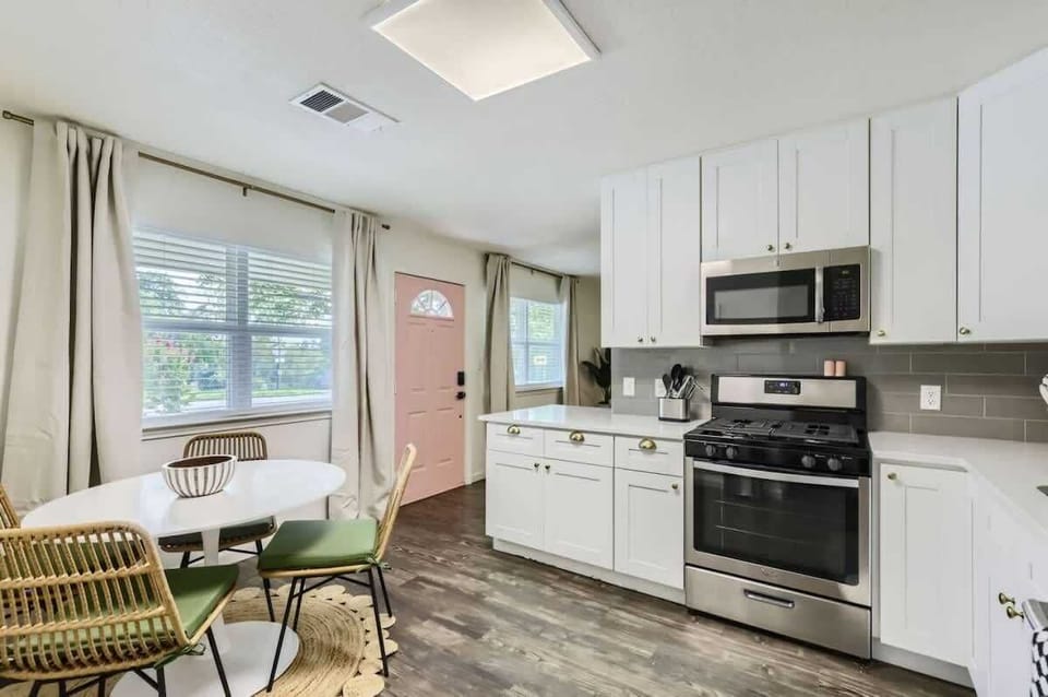 A cozy kitchen to gather, cook, and make memories together.