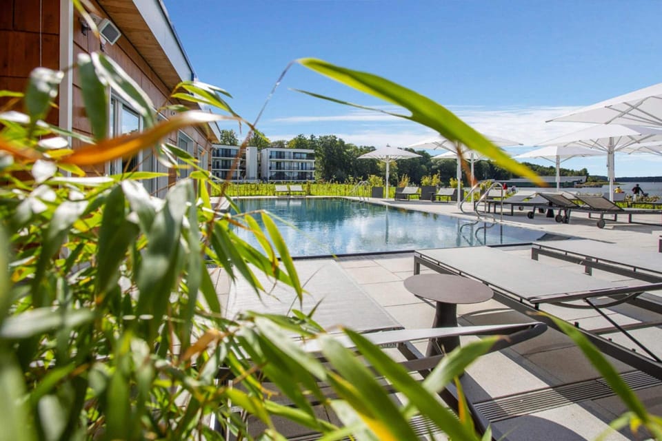 Apartment | Pool | Outdoor pool, a heated pool