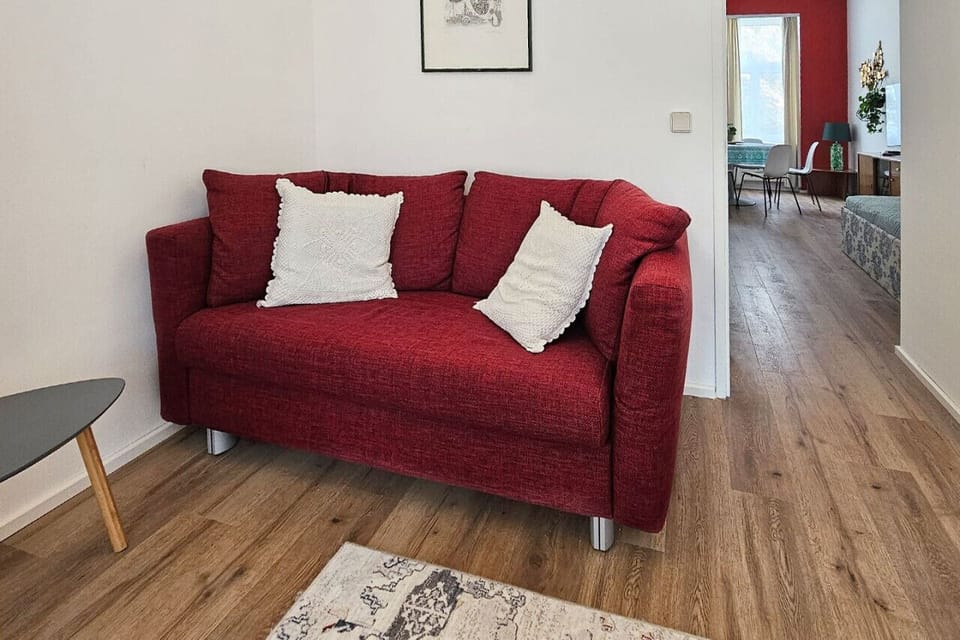 Schlafzimmer 1