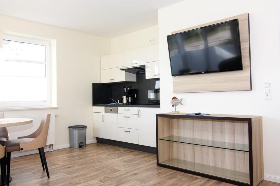 Apartment | Private kitchen | Highchair