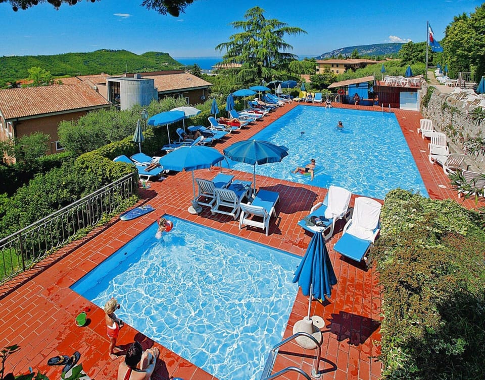 Apartment | Pool | Outdoor pool