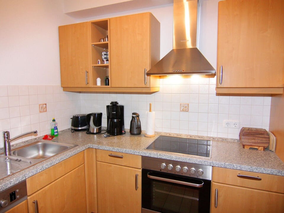 House | Private kitchen | Electric kettle, toaster, highchair