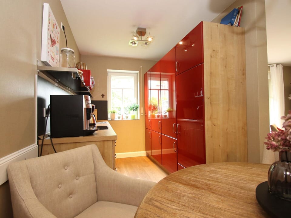 Apartment | Private kitchen | Electric kettle, toaster, highchair