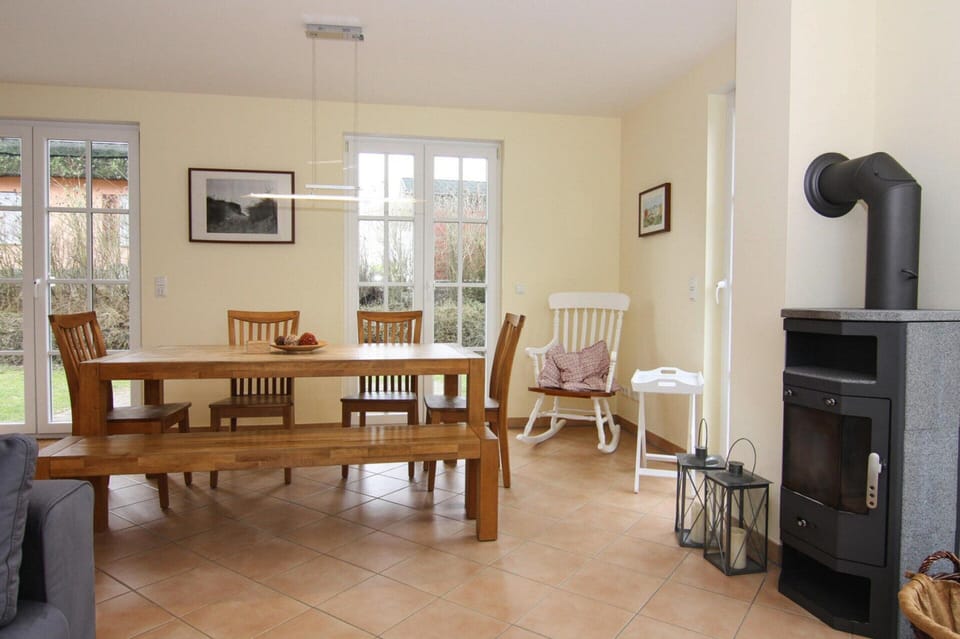 House | Dining