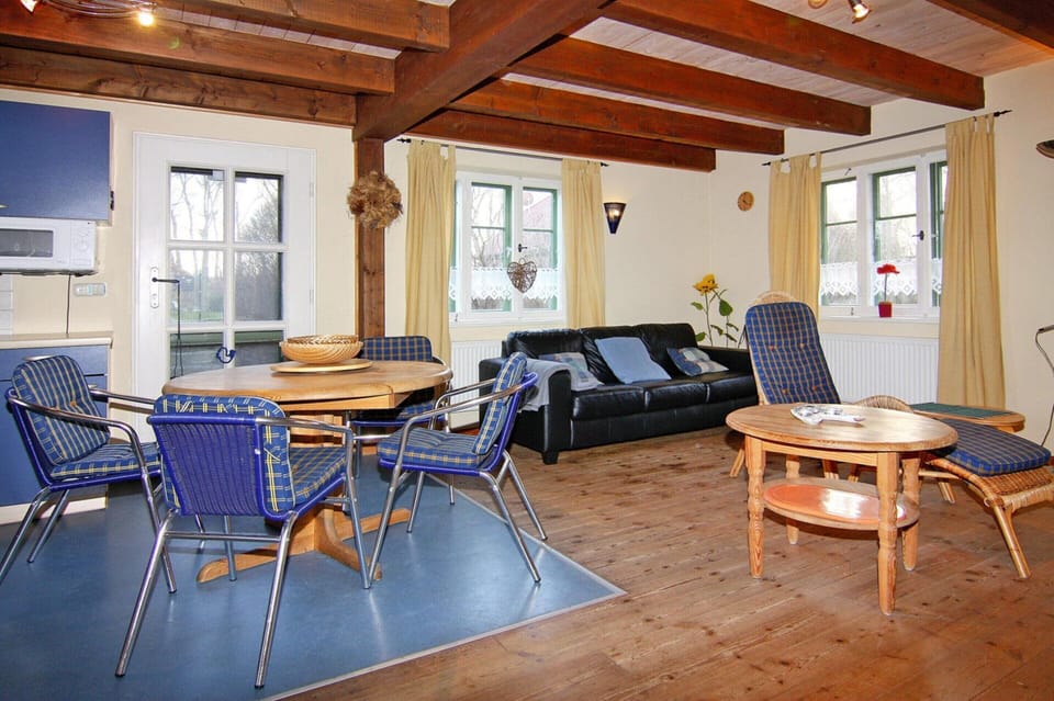 House | Dining