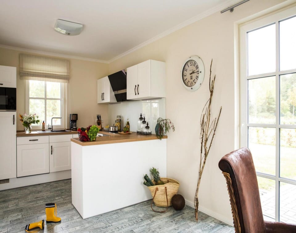House | Private kitchen | Highchair