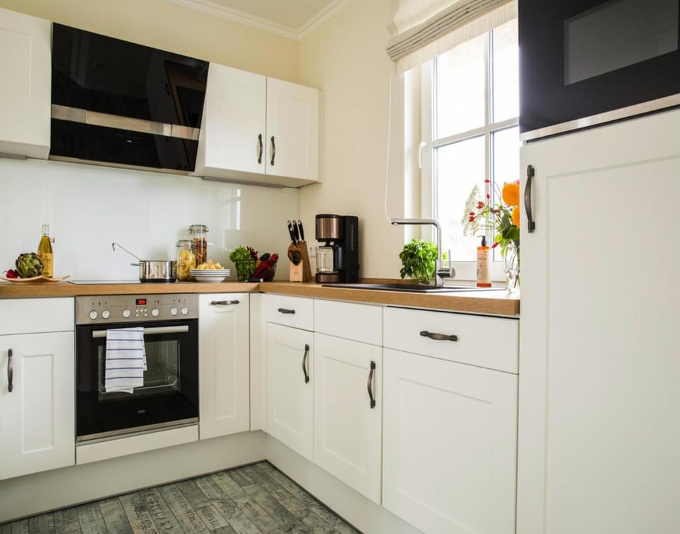 House | Private kitchen | Highchair