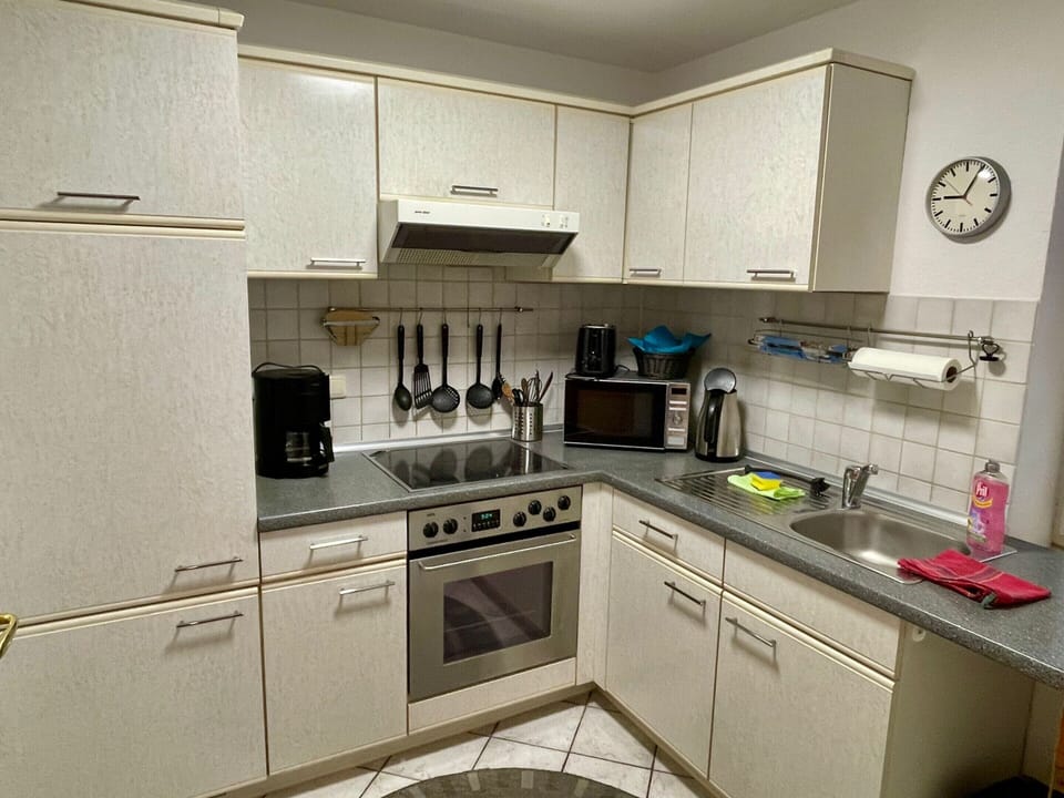 Apartment | Private kitchen | Electric kettle, toaster, highchair