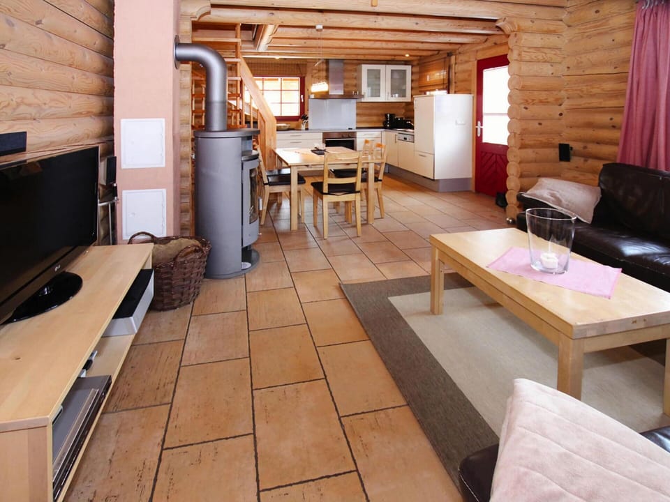 House | Private kitchen | Highchair