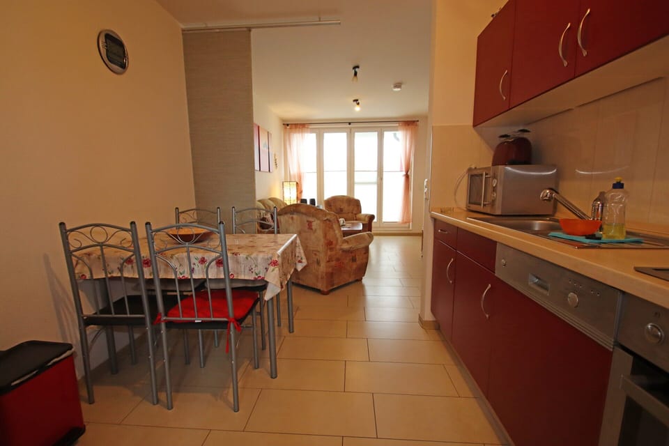 Apartment | Private kitchen | Electric kettle, toaster, highchair