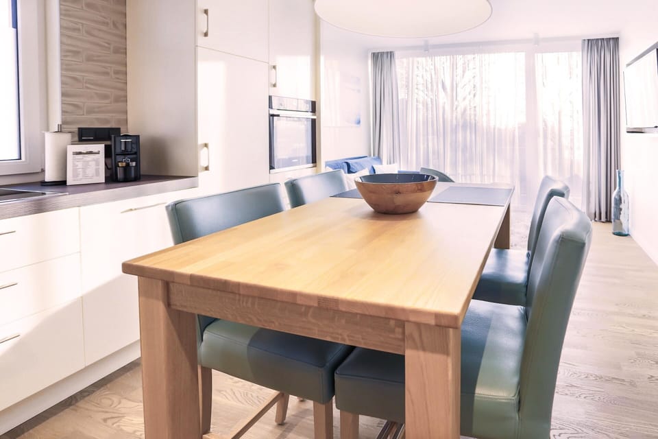 Apartment | Dining