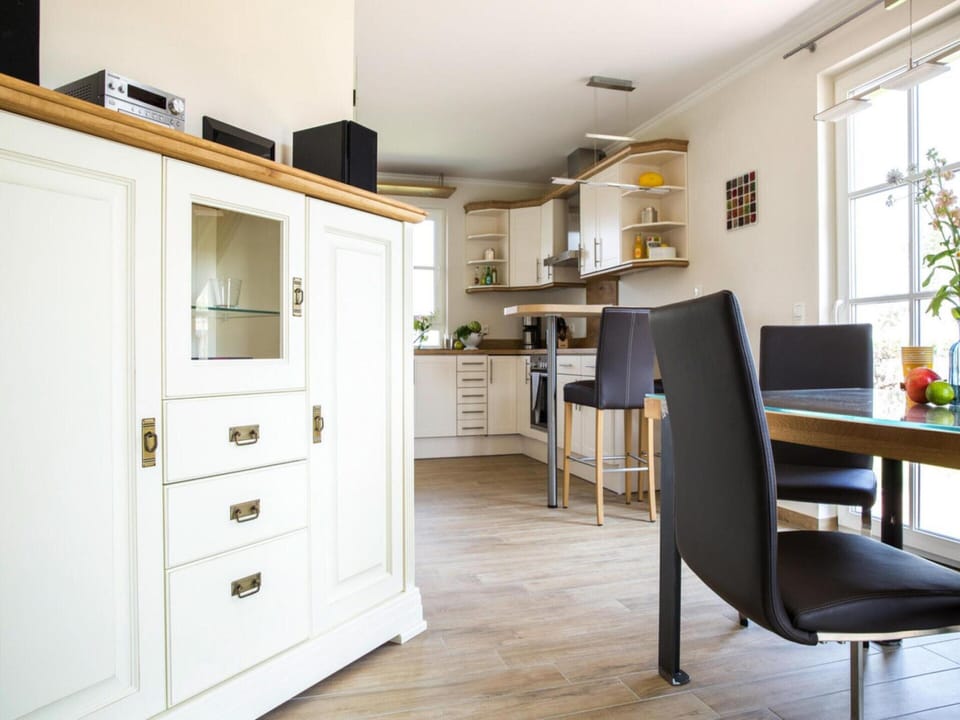 House | Dining