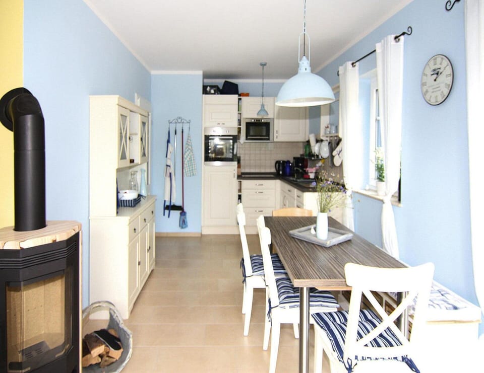 House | Dining