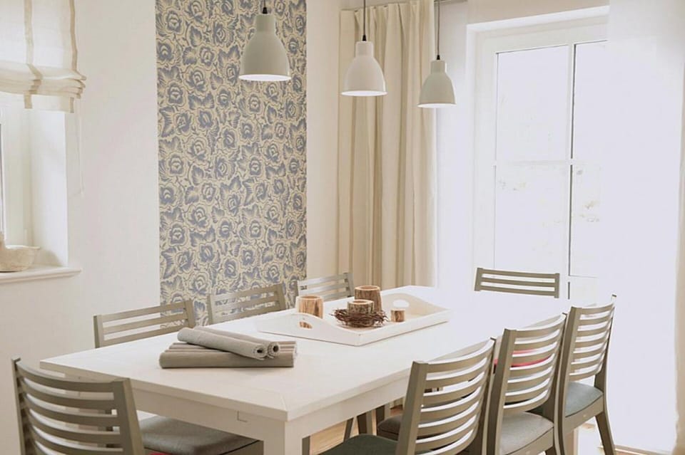 Apartment | Dining