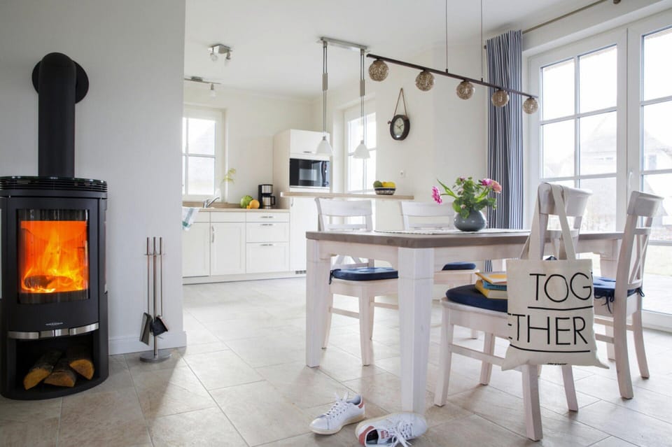 House | Private kitchen | Highchair