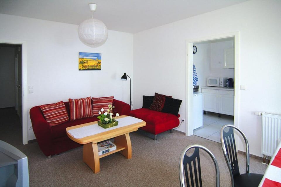 Apartment | Dining